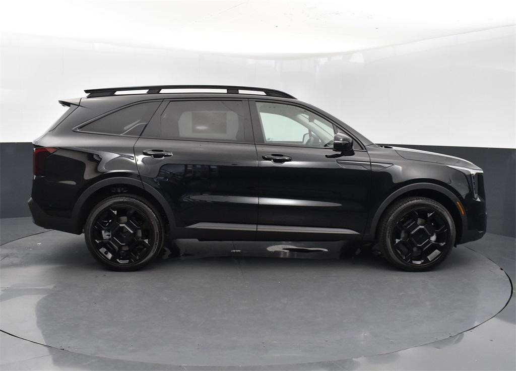 new 2025 Kia Sorento car, priced at $41,145