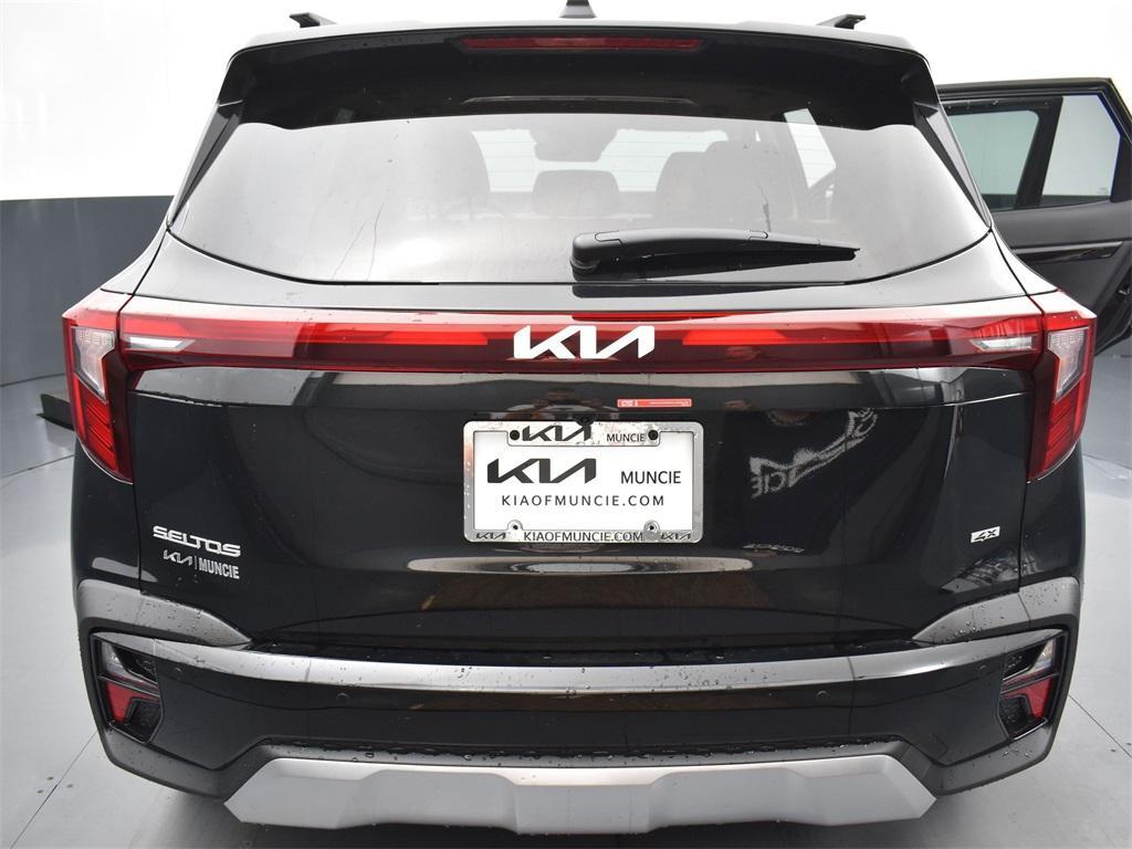 new 2025 Kia Seltos car, priced at $29,279