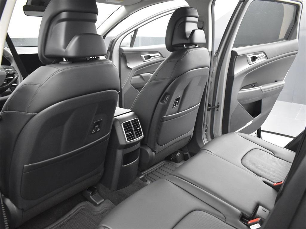 new 2026 Kia Sportage car, priced at $33,080