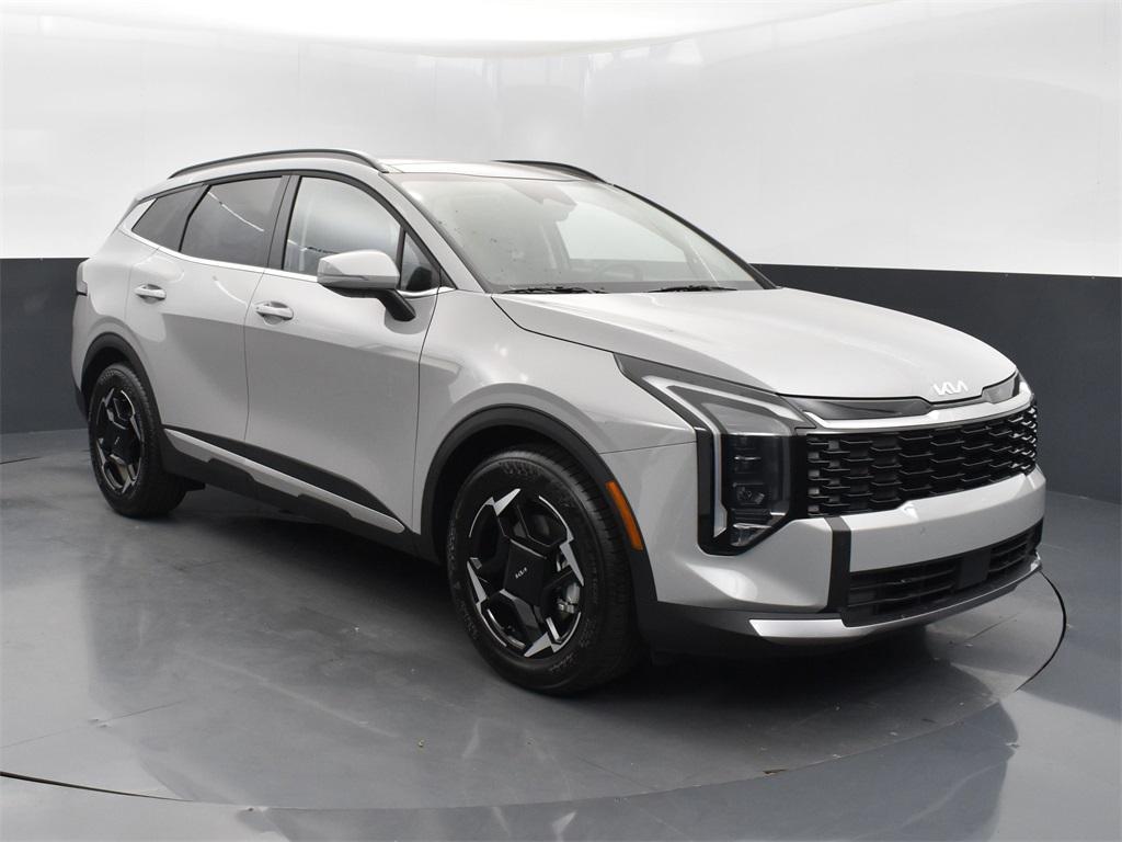 new 2026 Kia Sportage car, priced at $33,080