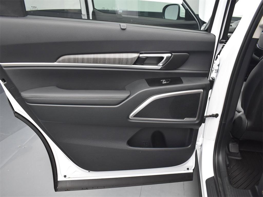 new 2025 Kia Telluride car, priced at $42,775
