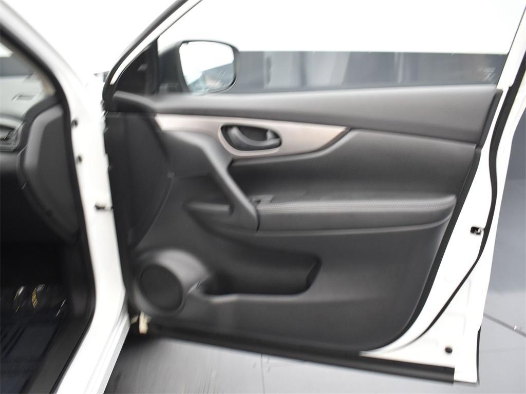 used 2019 Nissan Rogue Sport car, priced at $19,035