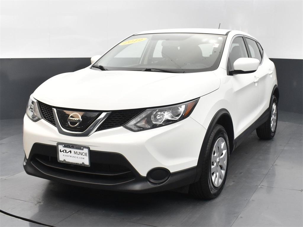used 2019 Nissan Rogue Sport car, priced at $19,035