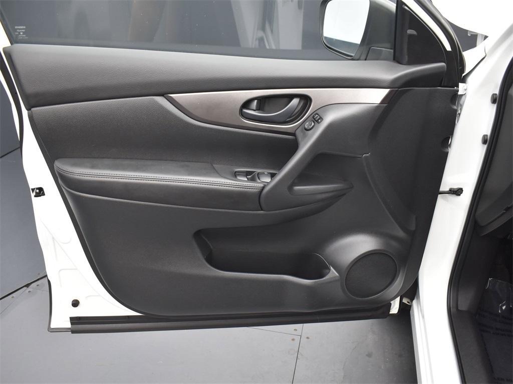 used 2019 Nissan Rogue Sport car, priced at $19,035