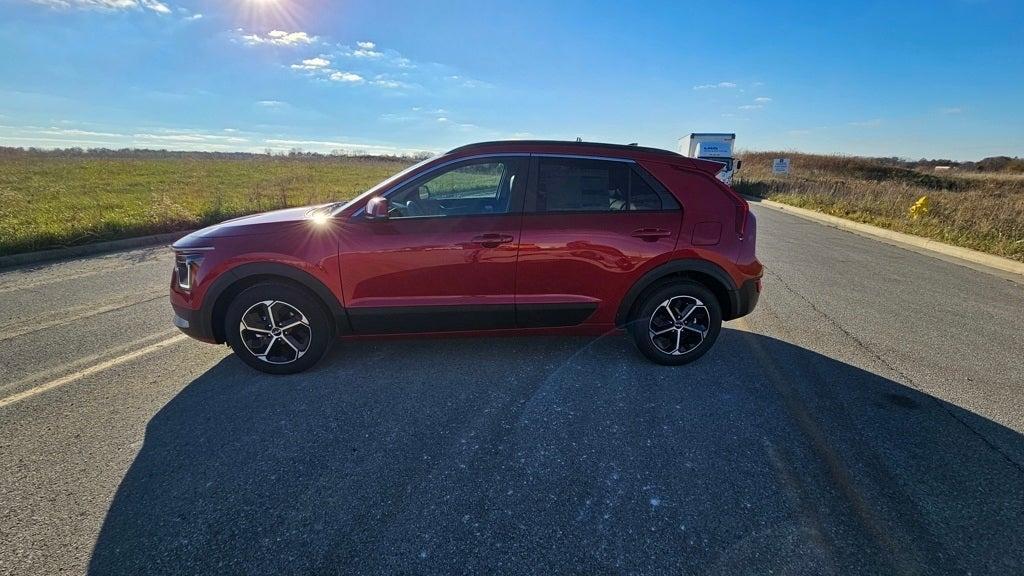 new 2025 Kia Niro car, priced at $31,376