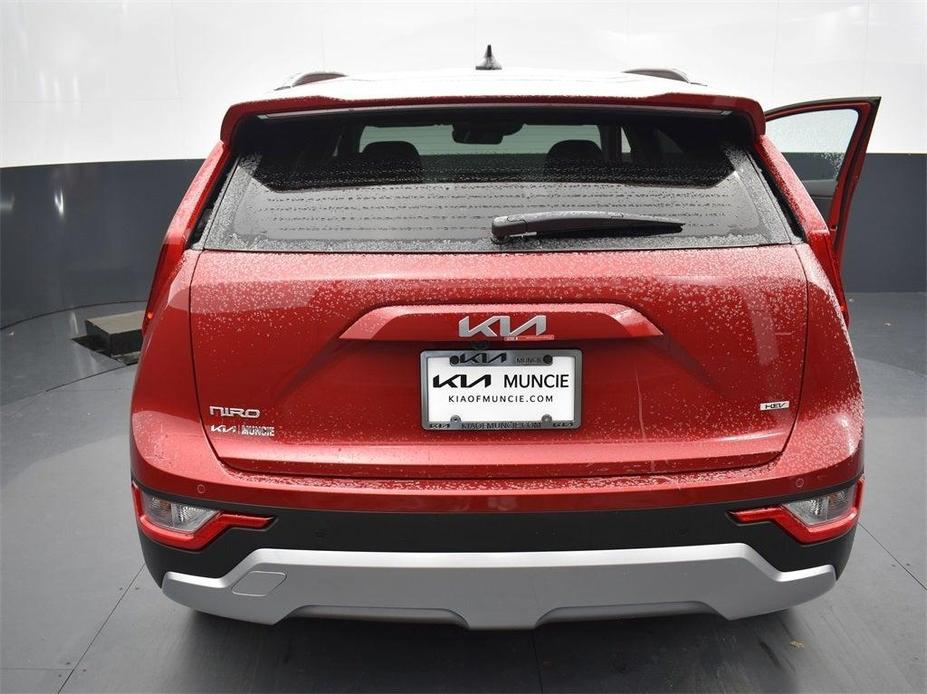 new 2025 Kia Niro car, priced at $31,376