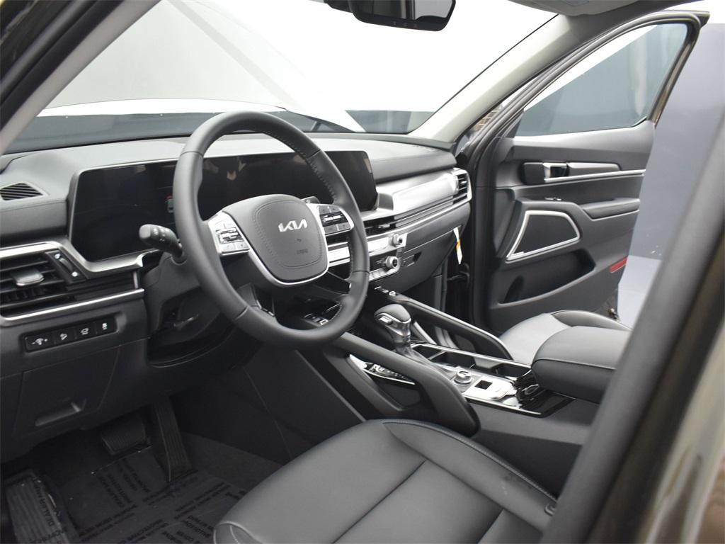 new 2025 Kia Telluride car, priced at $41,570