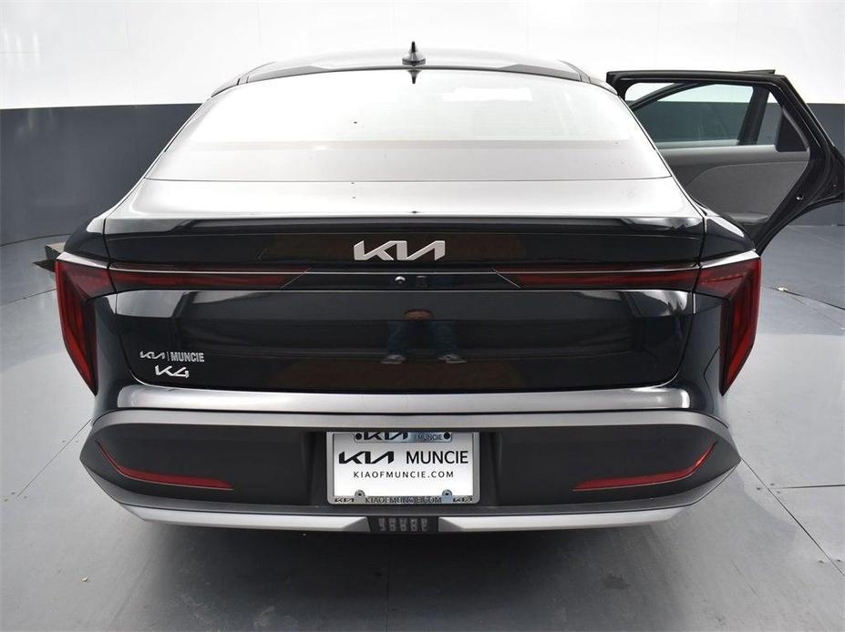 new 2025 Kia K4 car, priced at $24,179