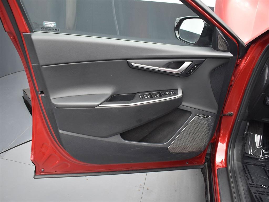 used 2022 Kia EV6 car, priced at $28,994