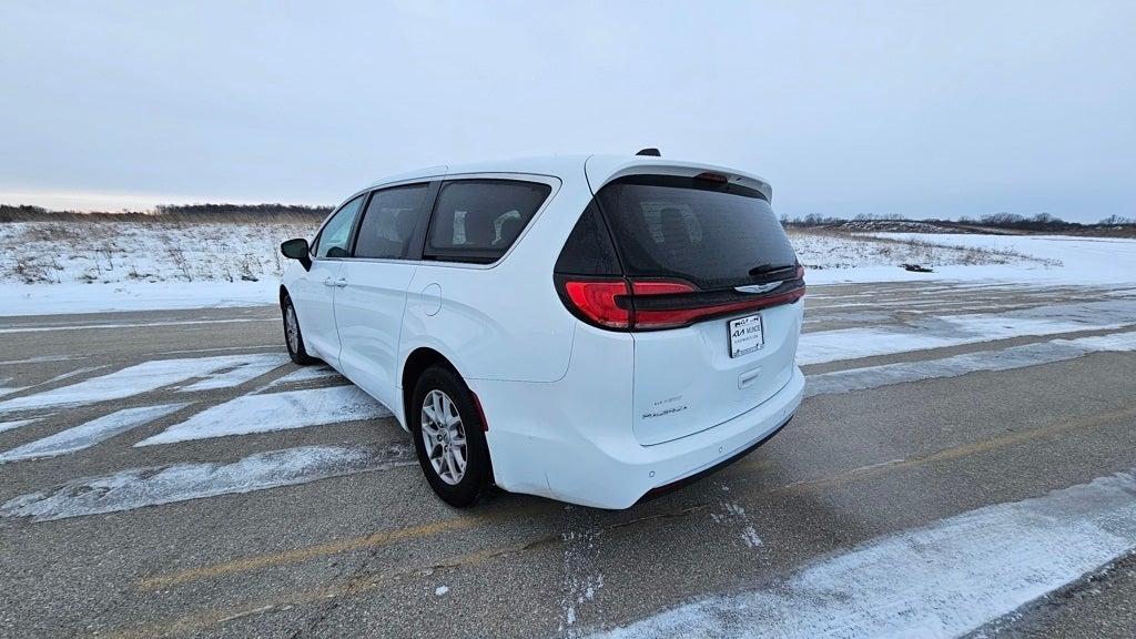 used 2023 Chrysler Pacifica car, priced at $26,987