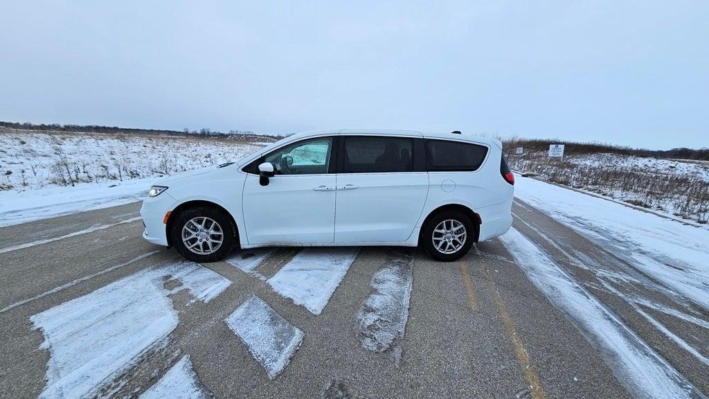 used 2023 Chrysler Pacifica car, priced at $26,987