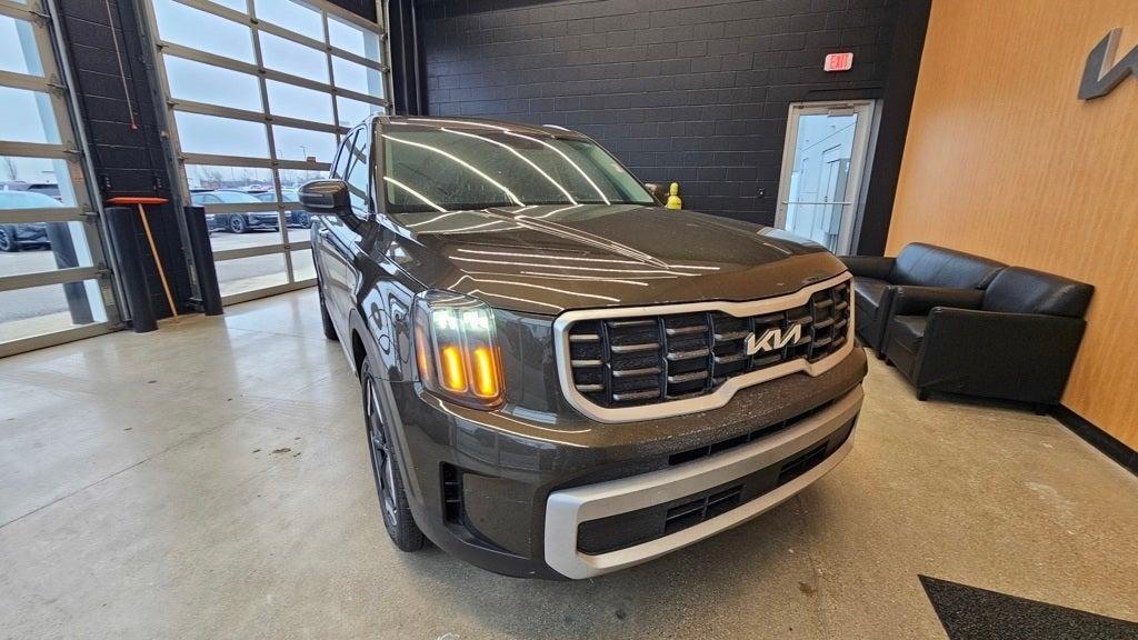 used 2024 Kia Telluride car