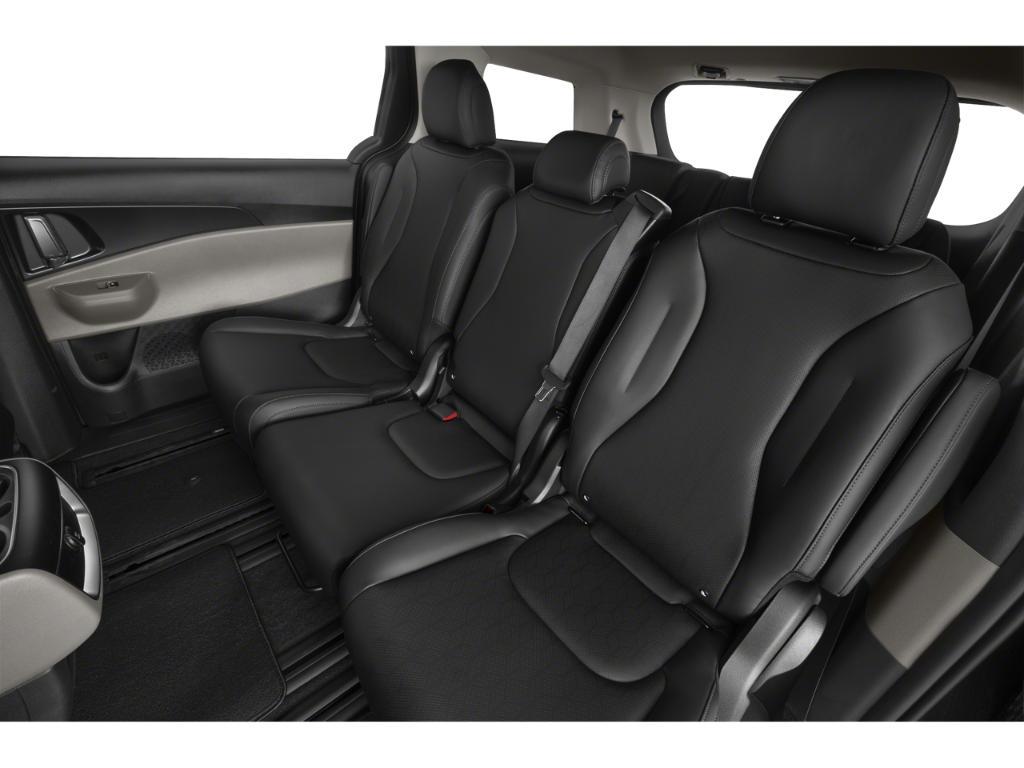 new 2026 Kia Carnival Hybrid car, priced at $41,139