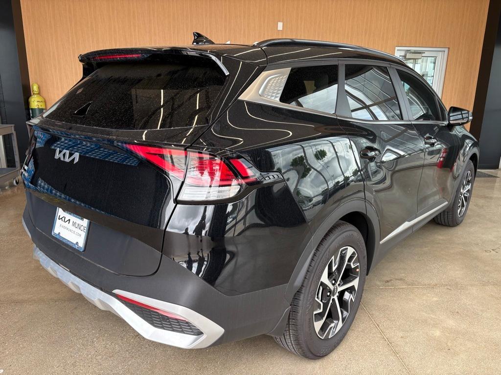 new 2025 Kia Sportage car, priced at $30,316