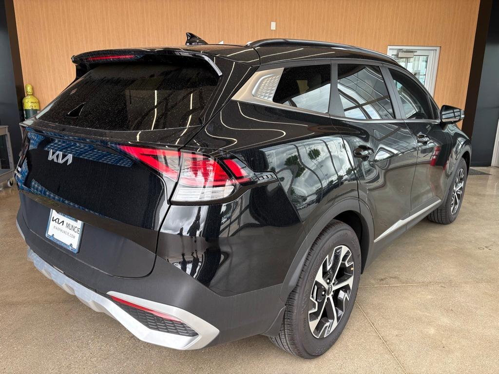 new 2025 Kia Sportage car, priced at $30,316