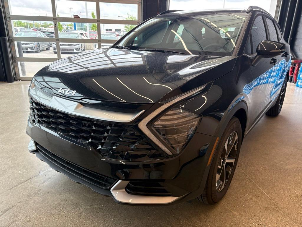 new 2025 Kia Sportage car, priced at $30,316