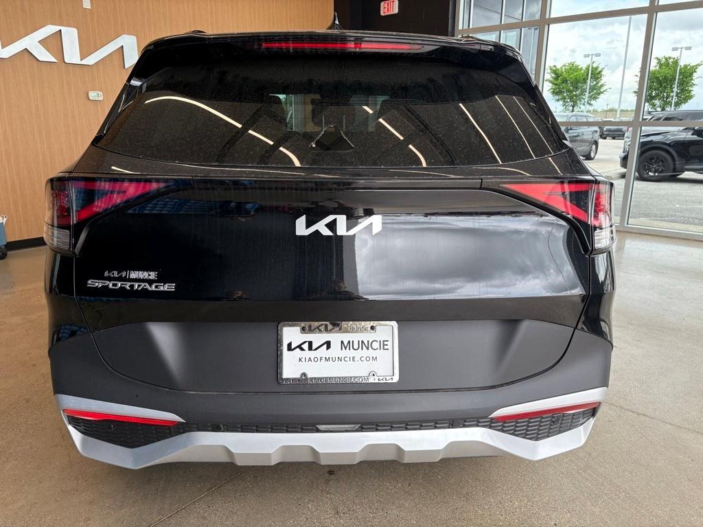 new 2025 Kia Sportage car, priced at $30,316