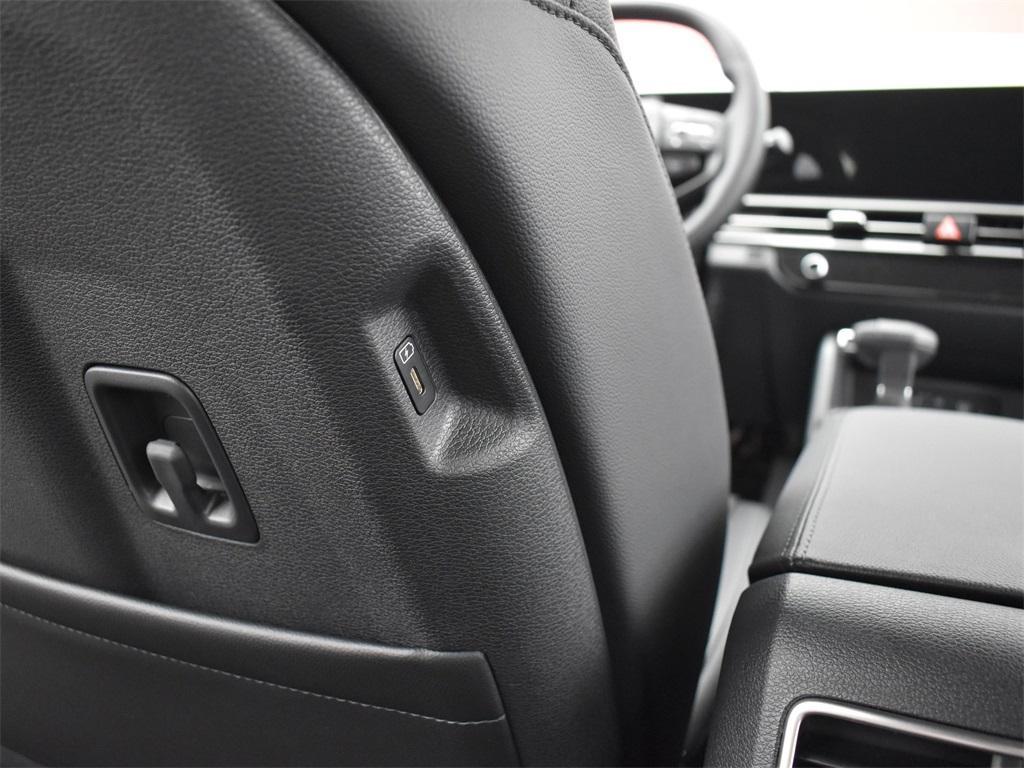 new 2026 Kia Sportage car, priced at $35,585