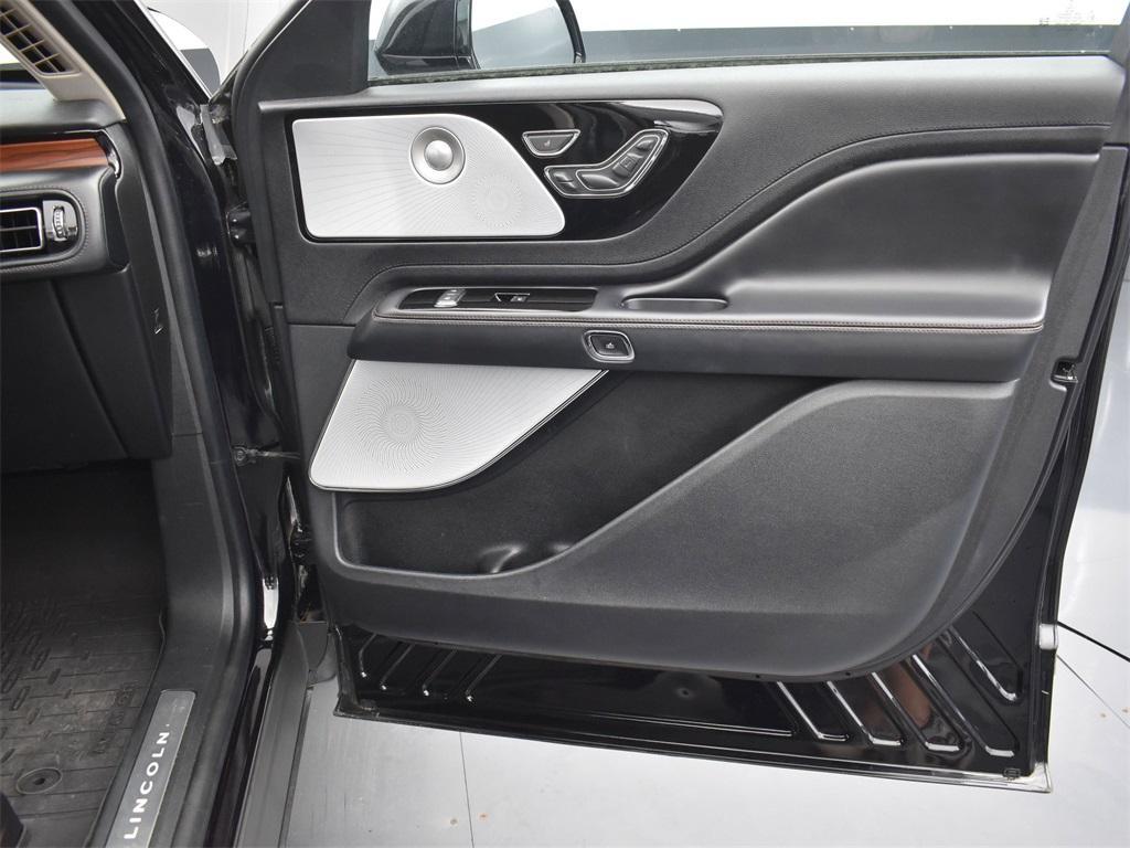 used 2022 Lincoln Aviator car, priced at $41,787