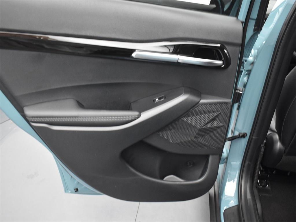 new 2025 Kia Seltos car, priced at $27,372