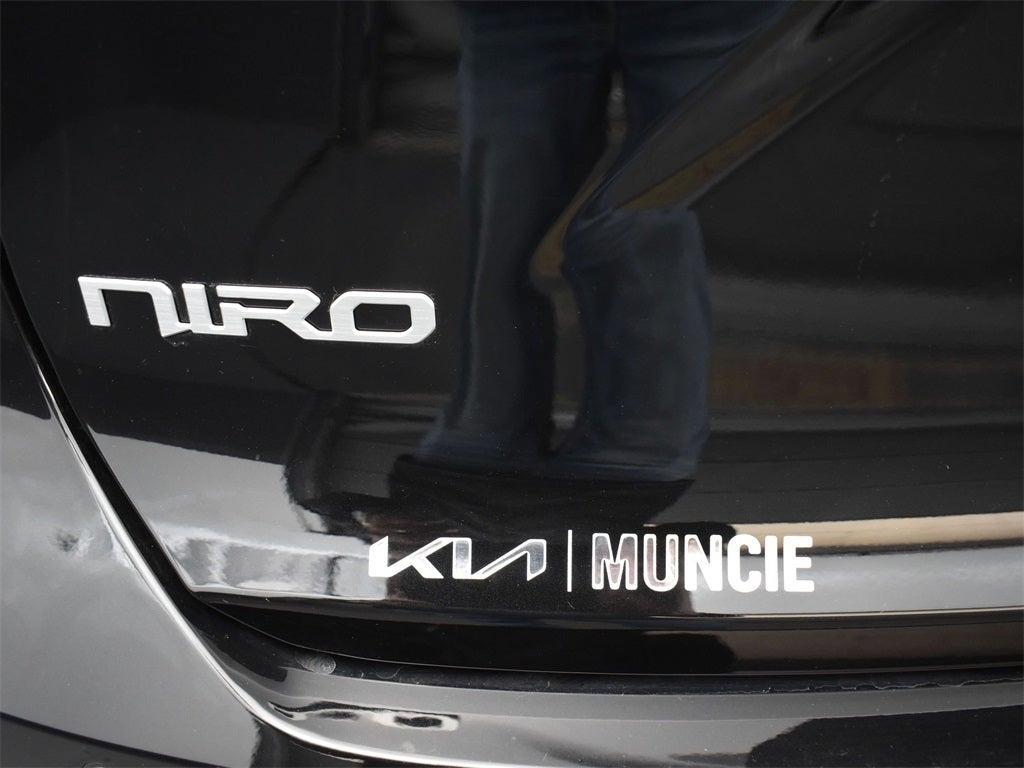 new 2025 Kia Niro car, priced at $29,876