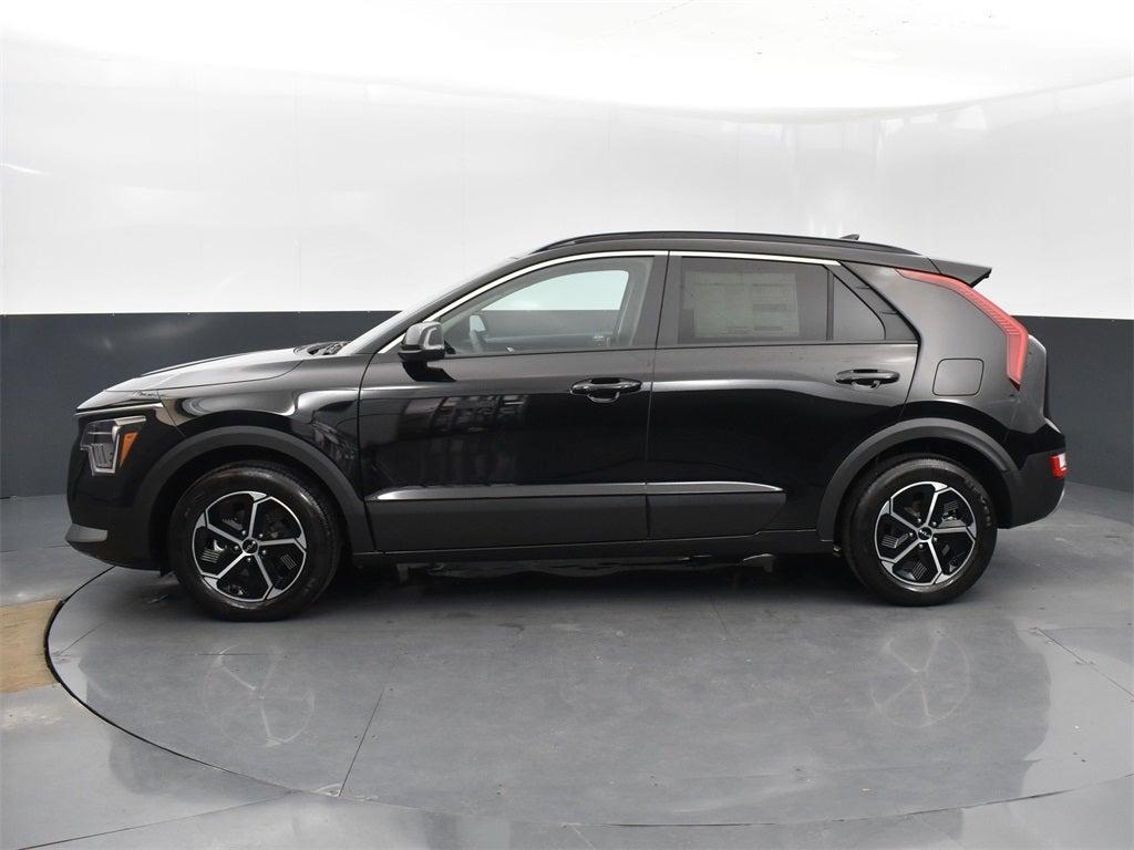 new 2025 Kia Niro car, priced at $29,876