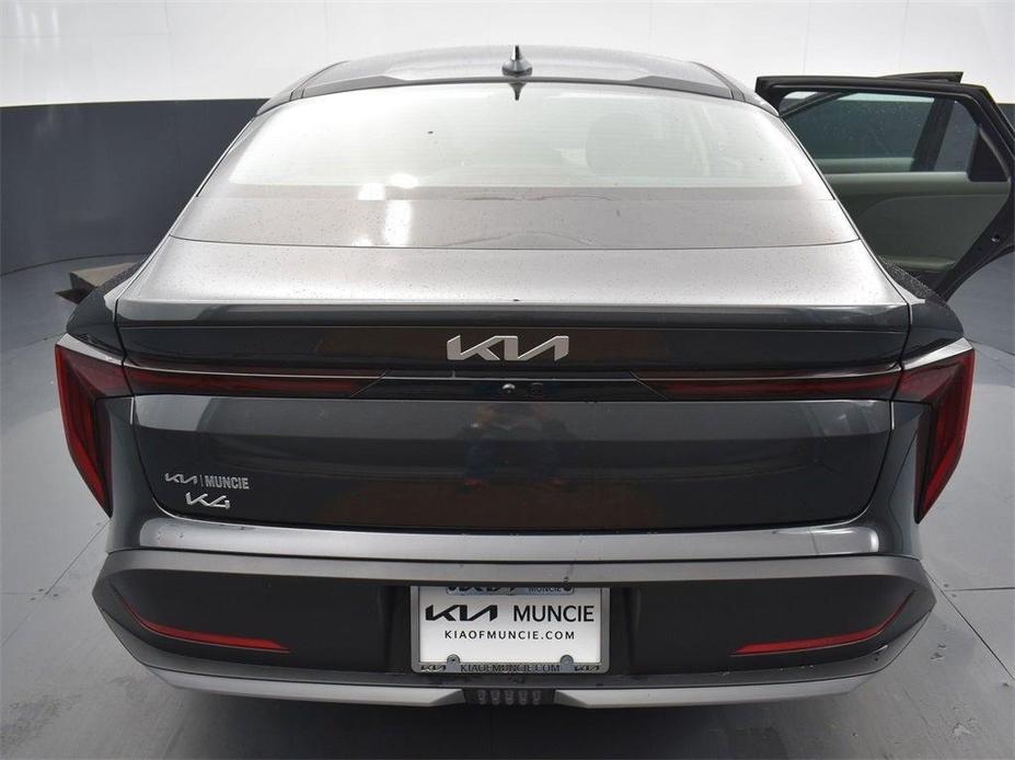 new 2025 Kia K4 car, priced at $24,324