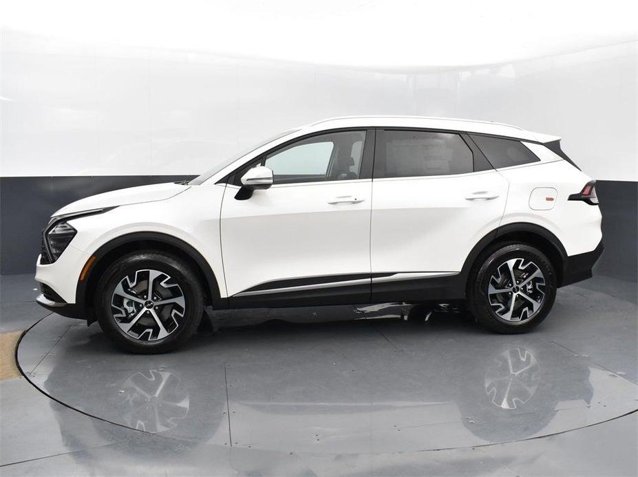 new 2025 Kia Sportage Hybrid car, priced at $34,685