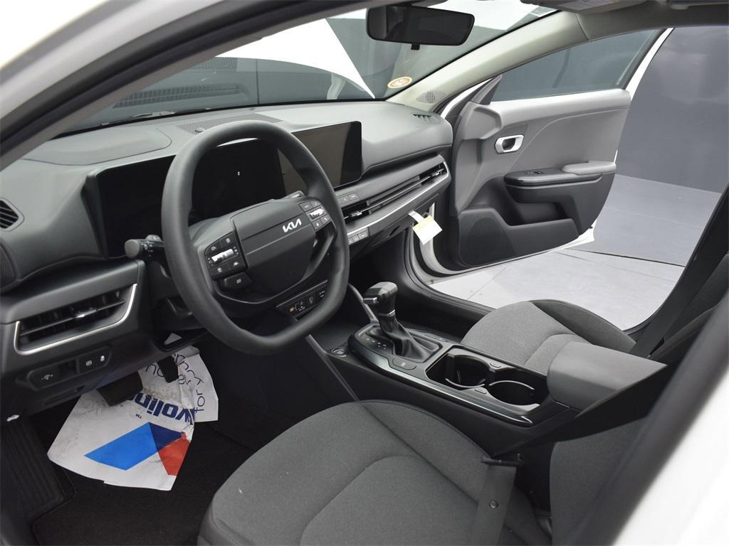 new 2025 Kia K4 car, priced at $23,346