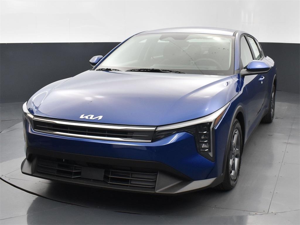 new 2025 Kia K4 car, priced at $23,298