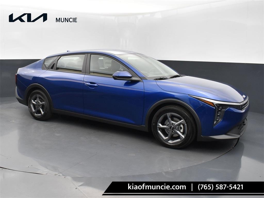 new 2025 Kia K4 car, priced at $23,298