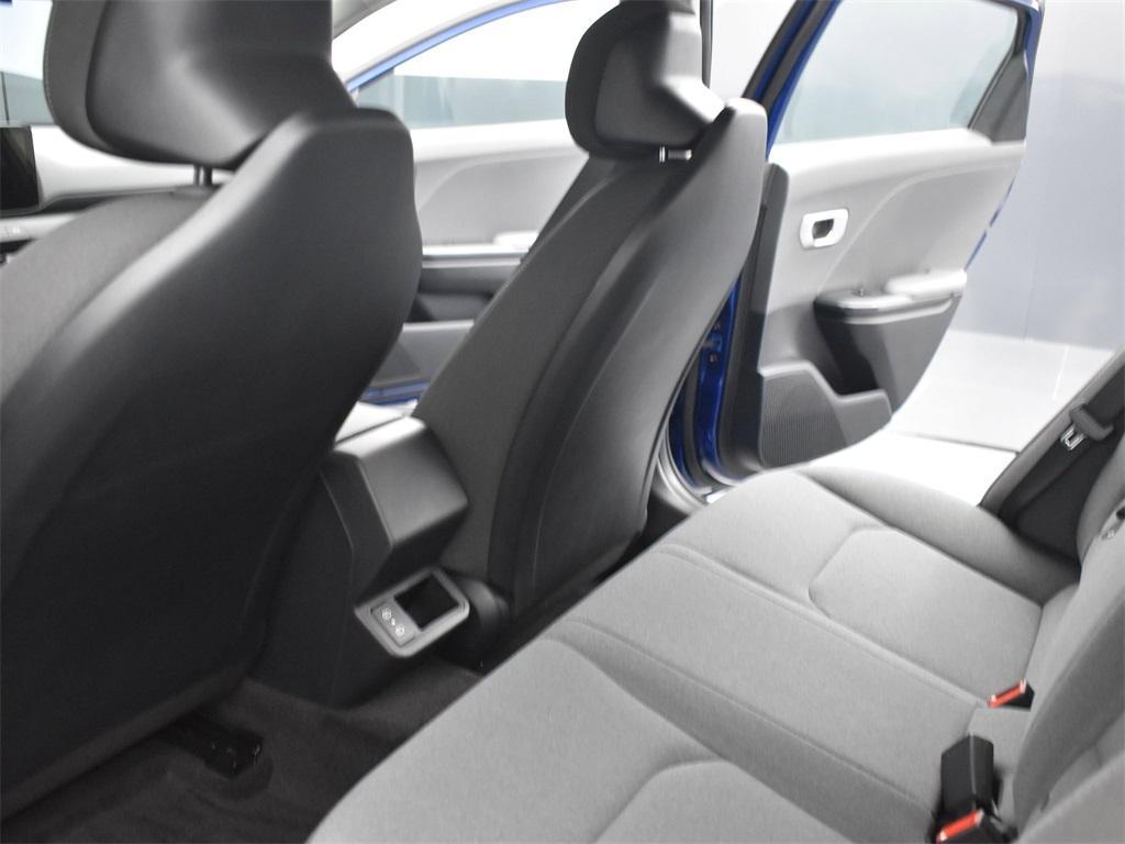 new 2025 Kia K4 car, priced at $23,298
