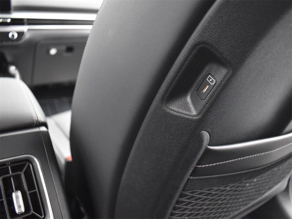 new 2025 Kia Sorento car, priced at $34,967