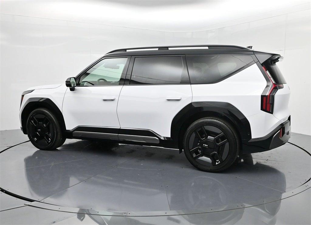 new 2026 Kia EV9 car, priced at $65,309