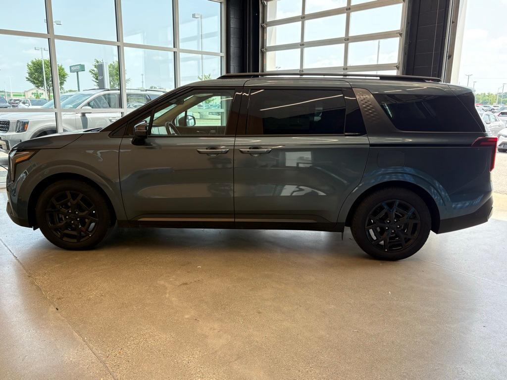 new 2025 Kia Carnival car, priced at $49,433