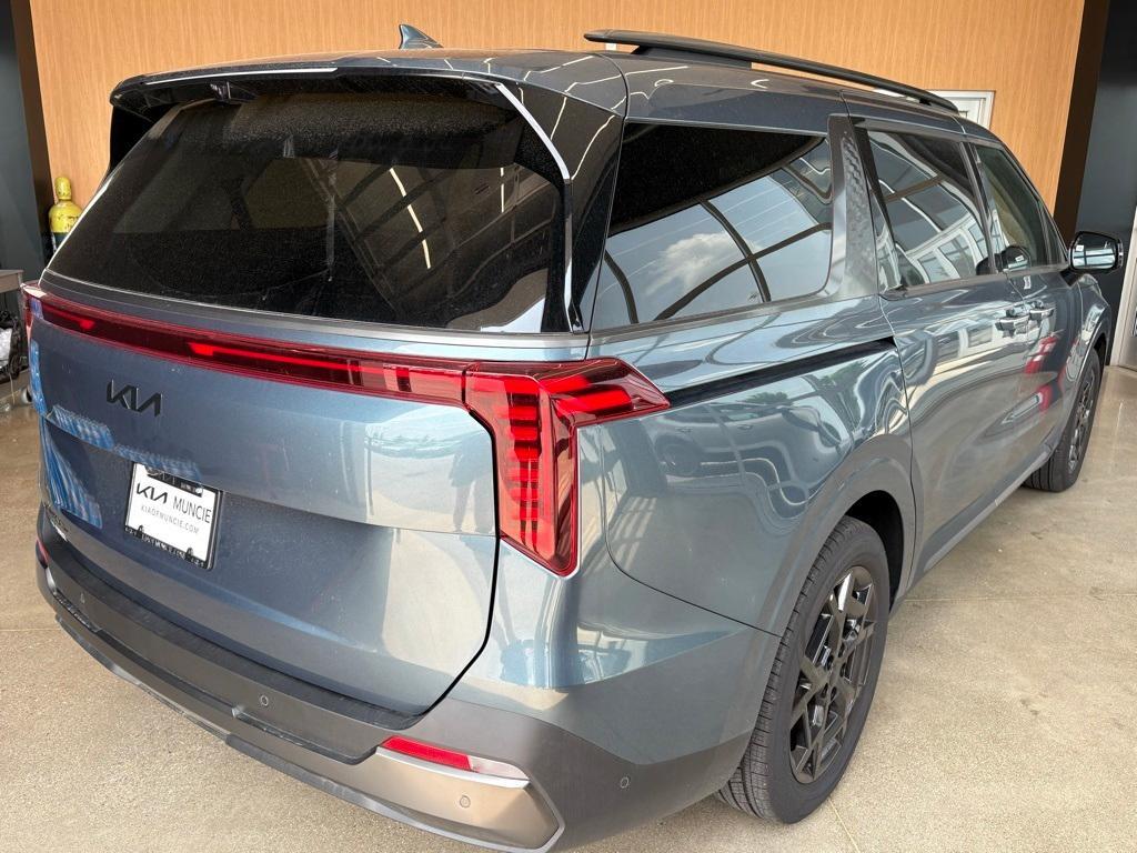 new 2025 Kia Carnival car, priced at $49,433