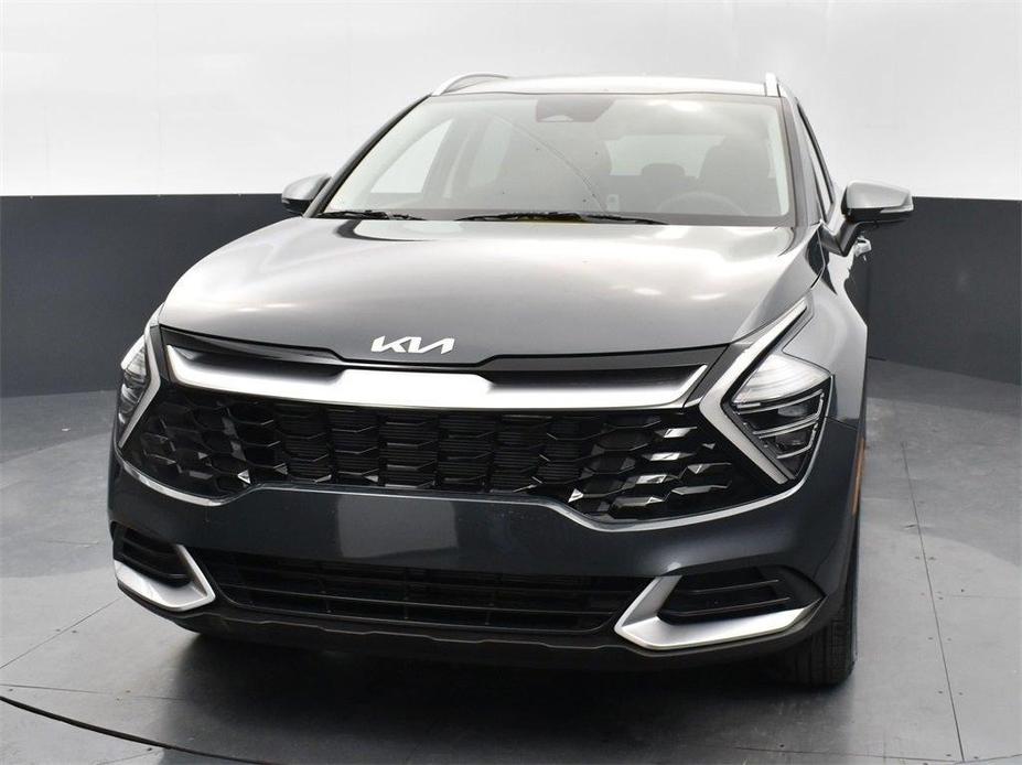 new 2025 Kia Sportage car, priced at $31,546