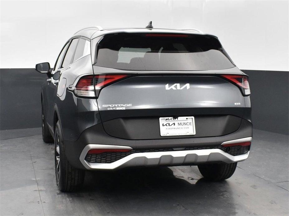 new 2025 Kia Sportage car, priced at $31,546