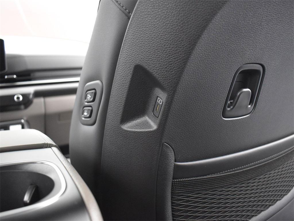 new 2026 Kia Carnival car, priced at $48,327