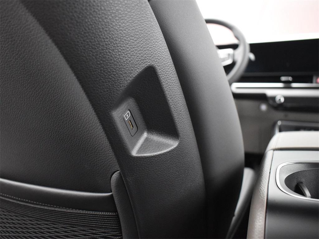 new 2026 Kia Carnival car, priced at $48,327