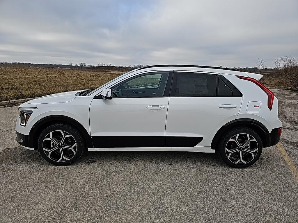 new 2025 Kia Niro car, priced at $33,628