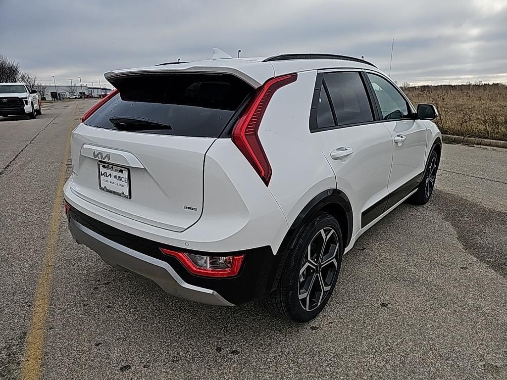 new 2025 Kia Niro car, priced at $33,628