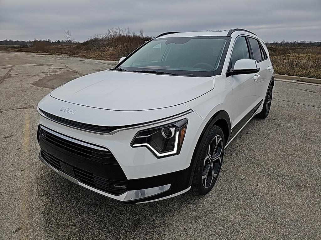 new 2025 Kia Niro car, priced at $33,628