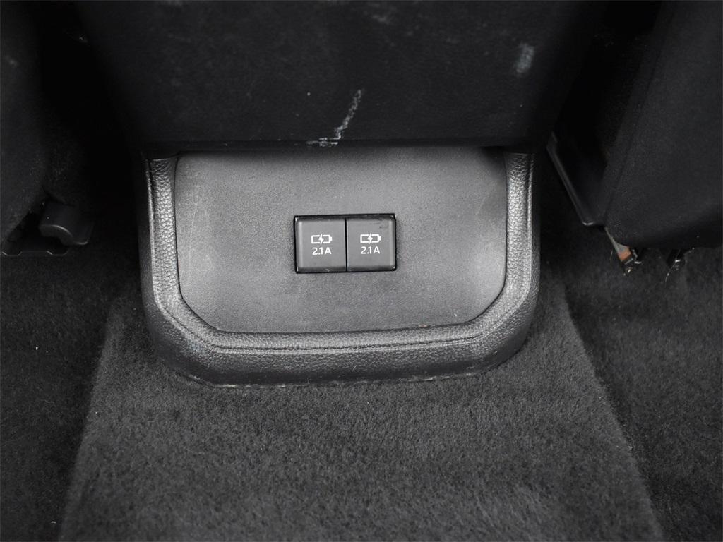used 2021 Toyota Highlander car, priced at $30,363
