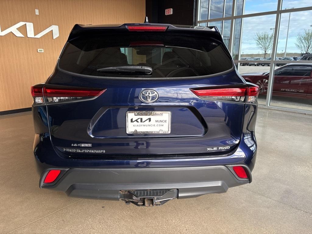 used 2021 Toyota Highlander car, priced at $31,987