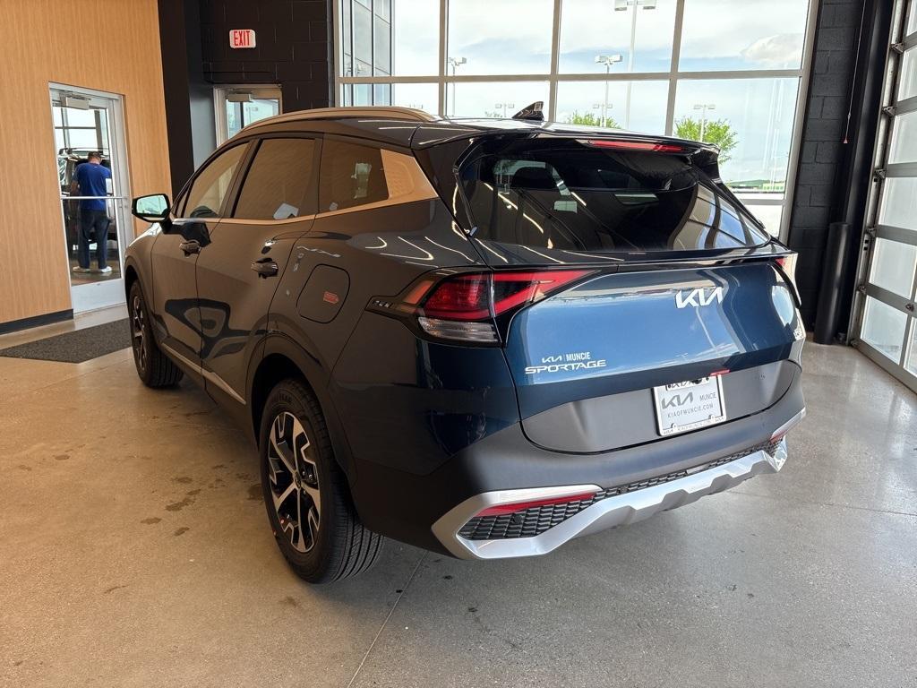 new 2025 Kia Sportage Hybrid car, priced at $33,780