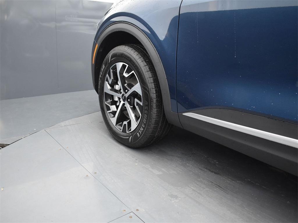 new 2025 Kia Sportage Hybrid car, priced at $33,780