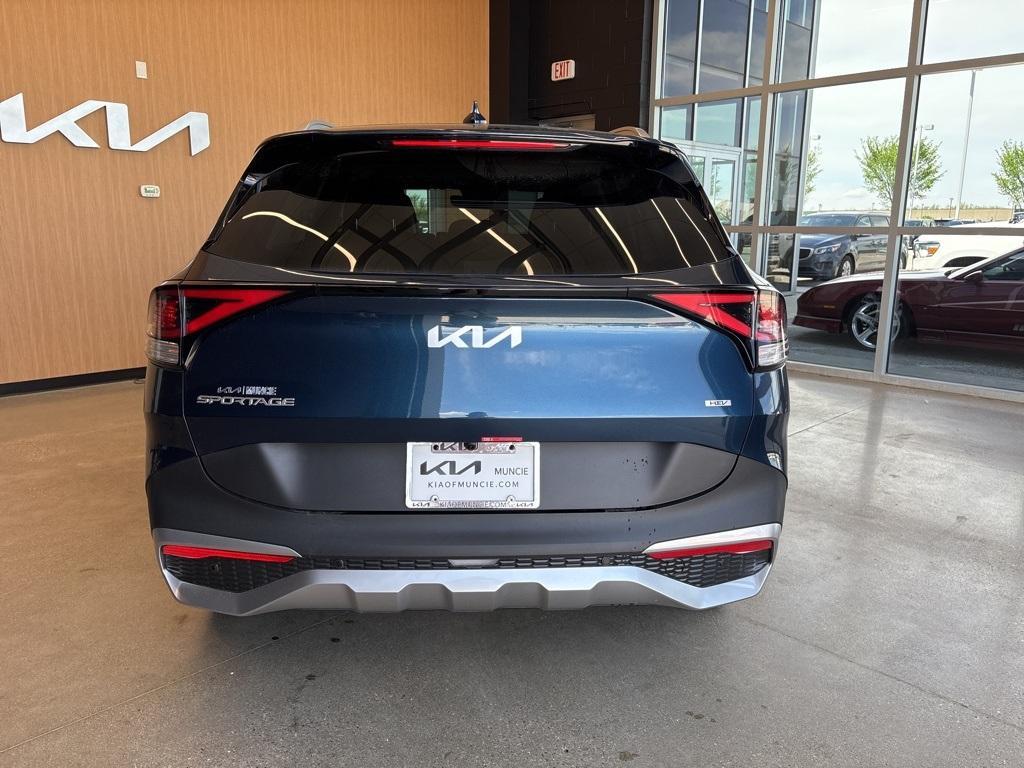 new 2025 Kia Sportage Hybrid car, priced at $33,780
