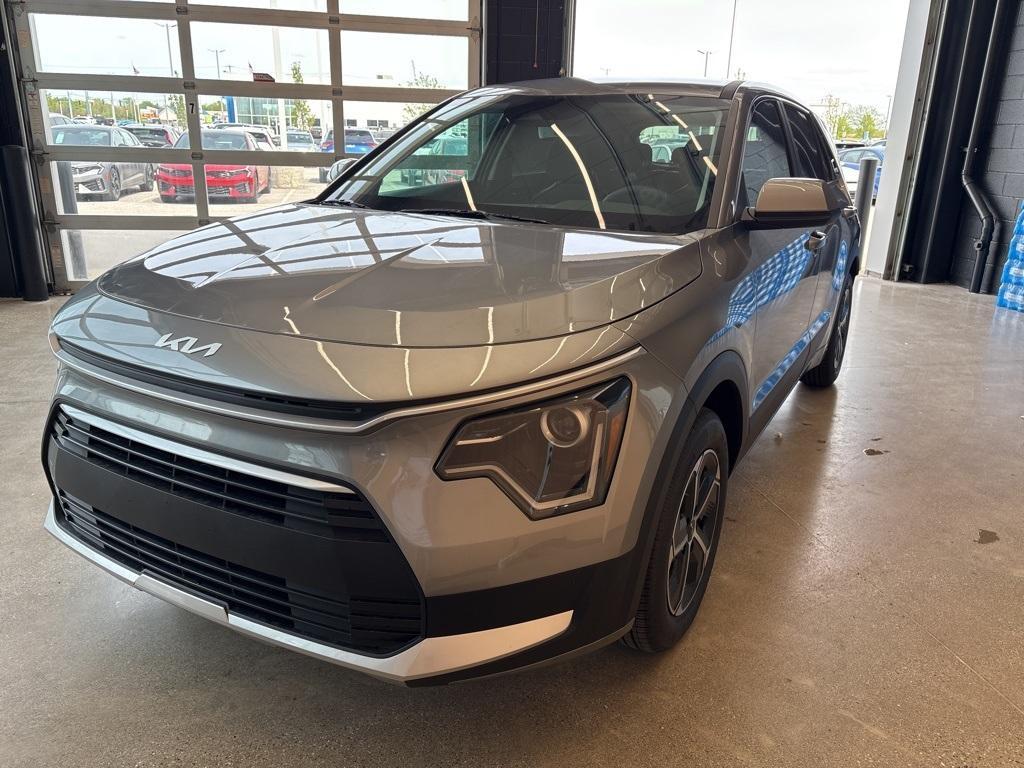 new 2025 Kia Niro car, priced at $27,285
