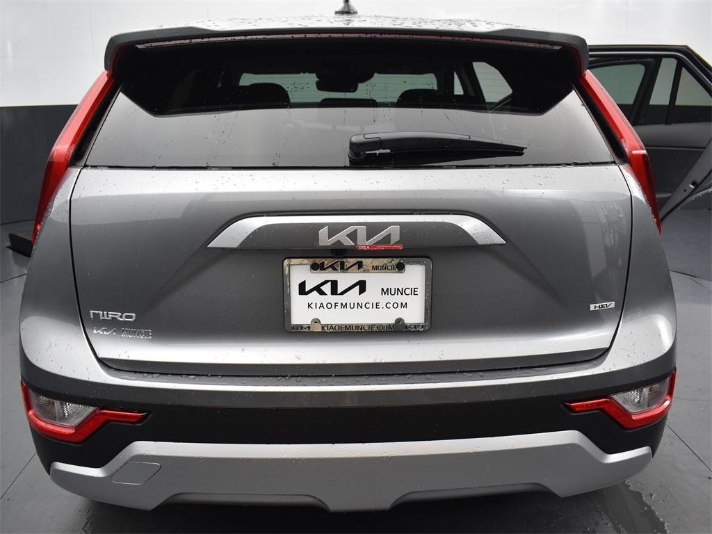 new 2025 Kia Niro car, priced at $27,285